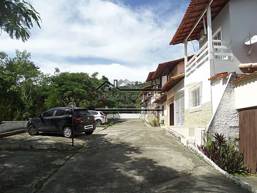 Foto 3 de Casa de Condomínio com 3 quartos à venda, 114m2 em Marica - RJ