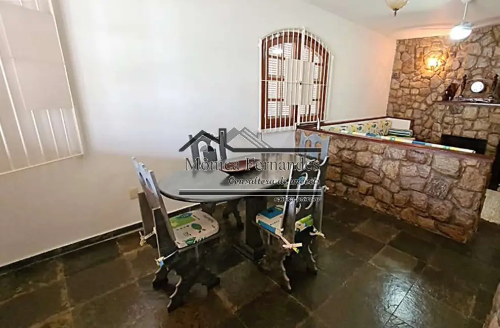 Casa com 5 quartos à venda, 213m2 em Marica - RJ - imagem 7 Foto 7 de Casa com 5 quartos à venda, 213m2 em Marica - RJ