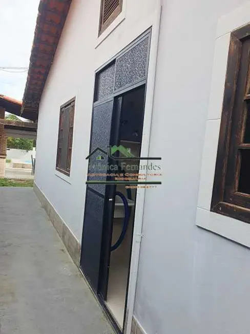 Foto 3 de Casa com 2 quartos à venda e para alugar, 64m2 em Marica - RJ