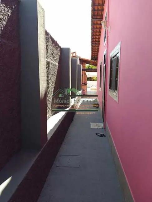 Foto 4 de Casa com 2 quartos à venda, 64m2 em Marica - RJ
