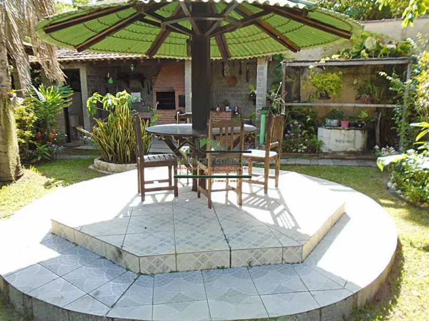 Foto 6 de Casa com 3 quartos à venda, 177m2 em Marica - RJ