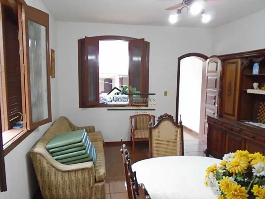 Foto 5 de Casa com 4 quartos à venda, 380m2 em Marica - RJ
