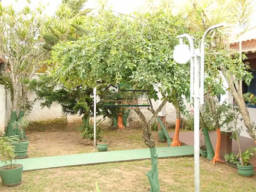 Foto 5 de Casa com 2 quartos à venda, 225m2 em Marica - RJ