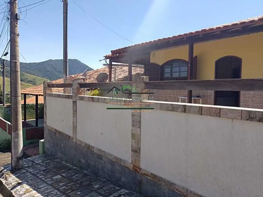 Foto 3 de Casa de Condomínio com 3 quartos à venda, 102m2 em Marica - RJ