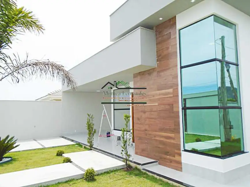 Foto 6 de Casa com 3 quartos à venda, 131m2 em Marica - RJ