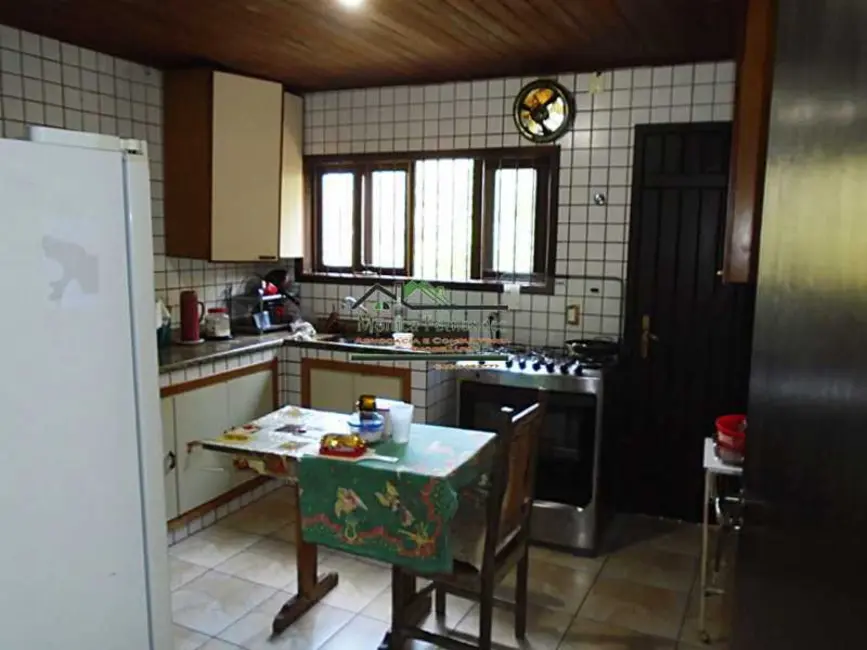 Foto 9 de Casa com 5 quartos à venda, 206m2 em Marica - RJ