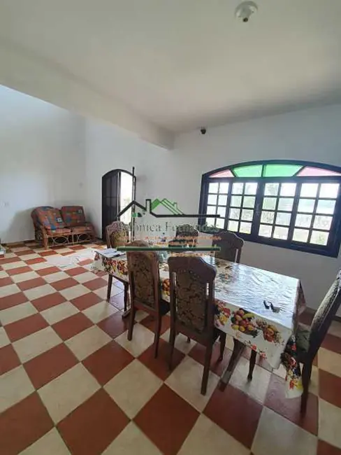 Casa com 3 quartos à venda, 188m2 em Marica - RJ - imagem 5 Foto 5 de Casa com 3 quartos à venda, 188m2 em Marica - RJ