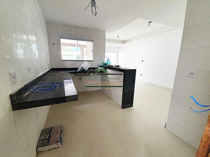 Foto 6 de Casa com 2 quartos à venda, 78m2 em Marica - RJ