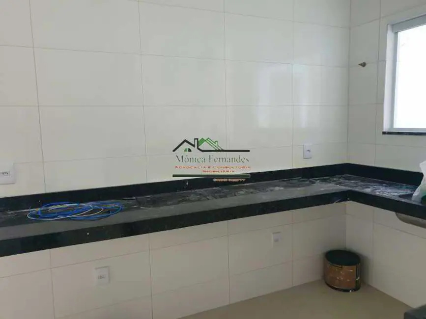 Foto 7 de Casa com 2 quartos à venda, 78m2 em Marica - RJ