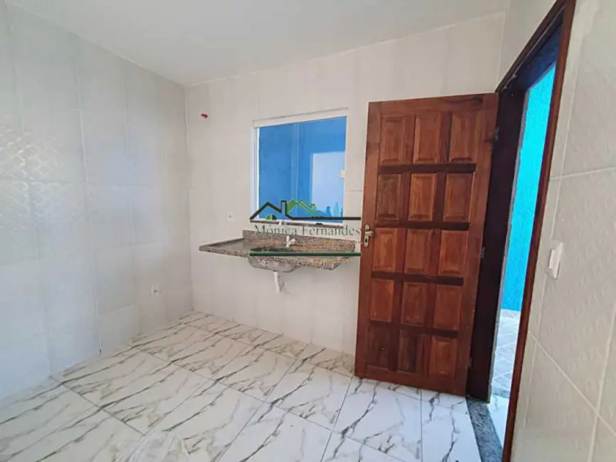 Foto 9 de Casa com 2 quartos à venda, 91m2 em Marica - RJ