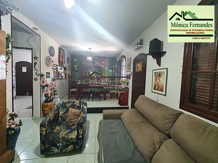 Foto 1 de Casa com 3 quartos à venda, 272m2 em Marica - RJ