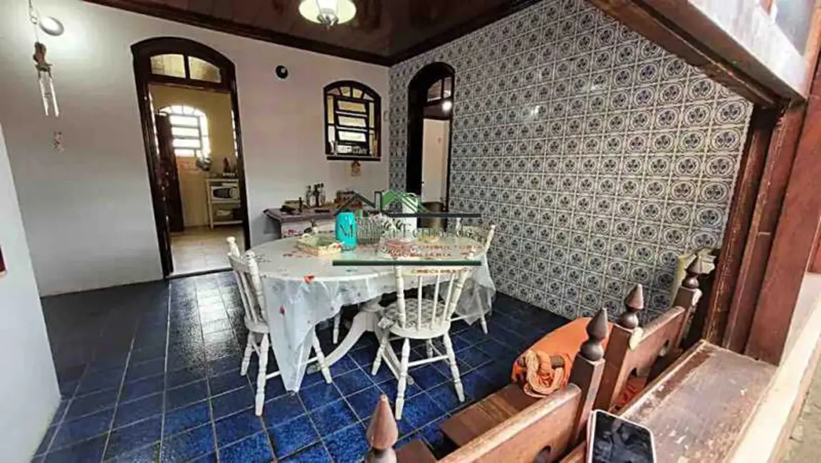 Foto 8 de Casa com 5 quartos à venda, 231m2 em Marica - RJ