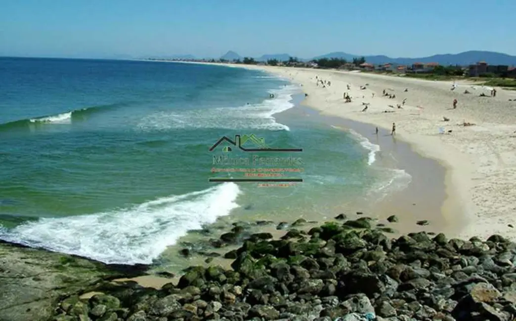 Foto 2 de Terreno / Lote à venda, 960m2 em Marica - RJ