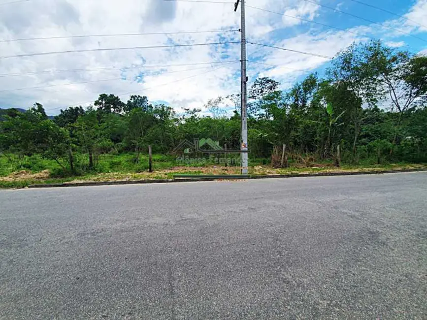 Foto 2 de Terreno / Lote à venda, 2000m2 em Marica - RJ
