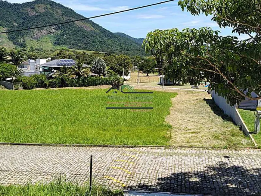 Foto 4 de Terreno / Lote à venda, 609m2 em Marica - RJ