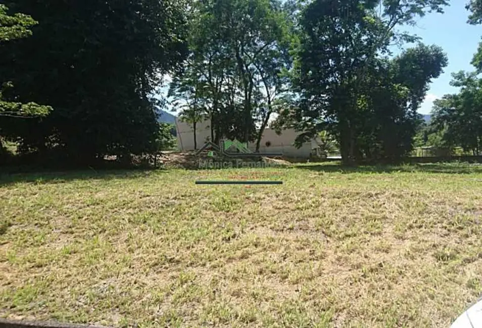 Foto 3 de Terreno / Lote à venda, 613m2 em Marica - RJ