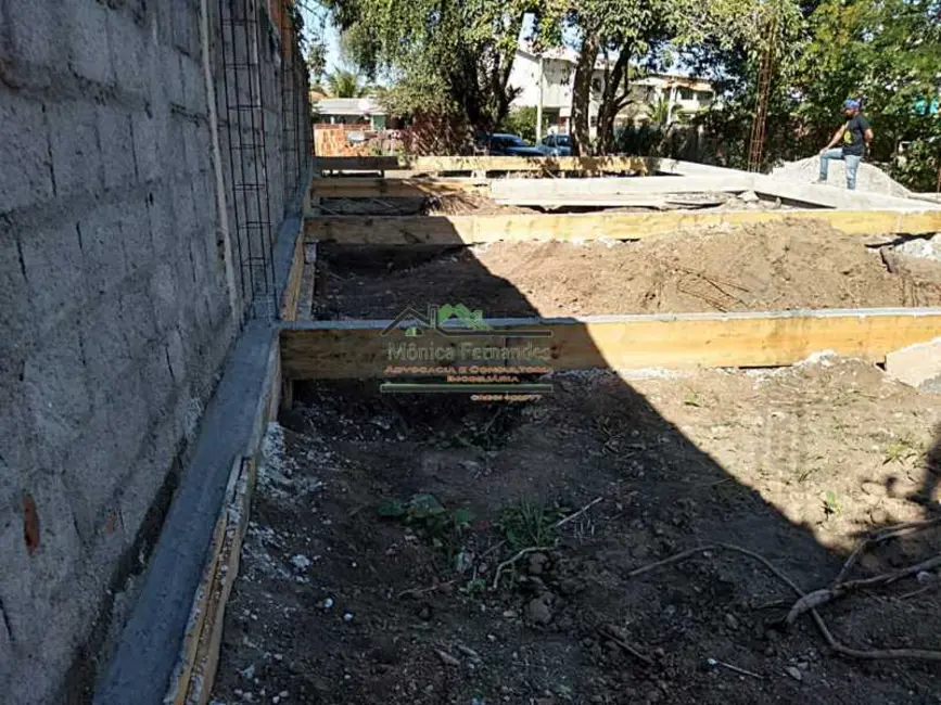 Foto 3 de Terreno / Lote à venda, 528m2 em Marica - RJ