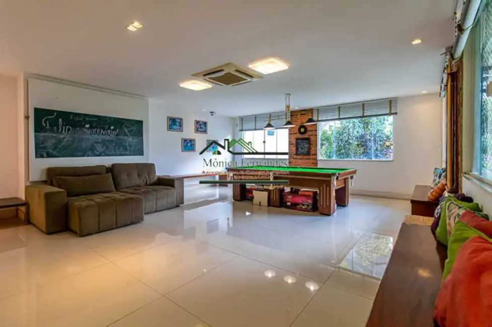 Foto 2 de Casa de Vila com 4 quartos à venda, 595m2 em Rio De Janeiro - RJ