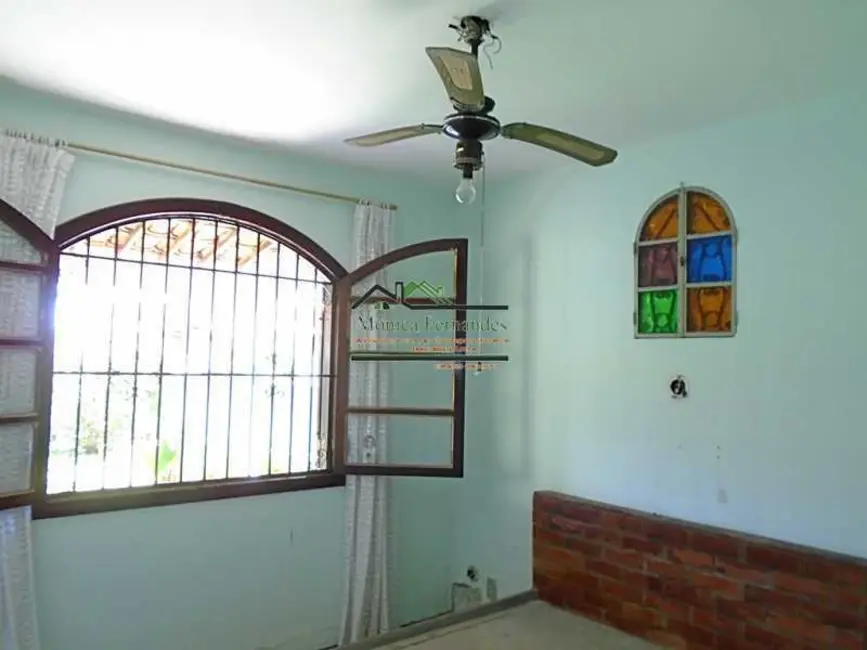 Foto 9 de Casa com 4 quartos à venda, 300m2 em Marica - RJ