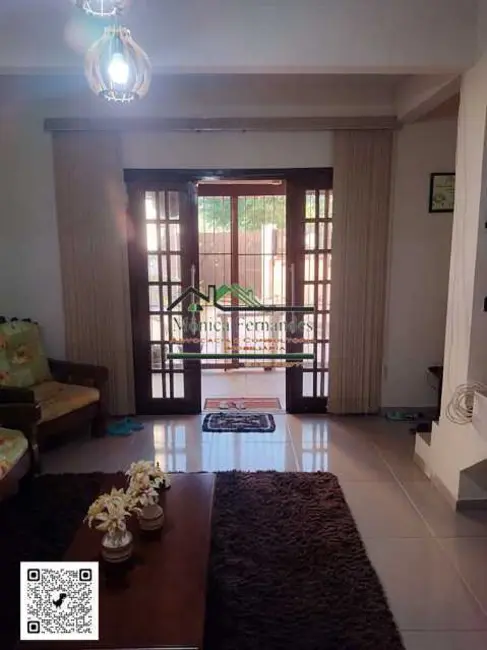 Foto 3 de Casa com 2 quartos à venda, 60m2 em Marica - RJ