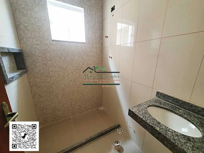 Foto 8 de Casa com 2 quartos à venda, 90m2 em Marica - RJ