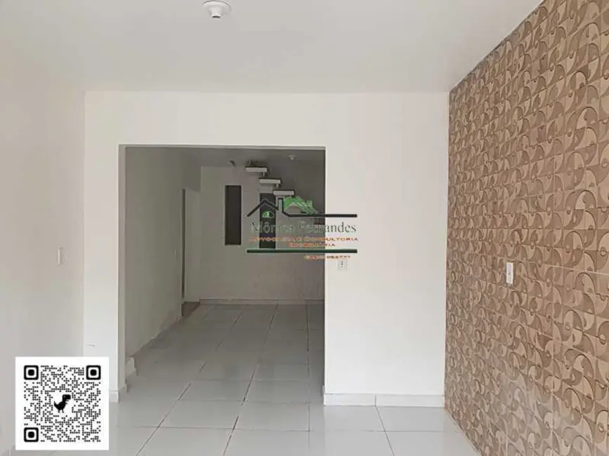 Foto 2 de Casa com 2 quartos à venda e para alugar, 80m2 em Marica - RJ