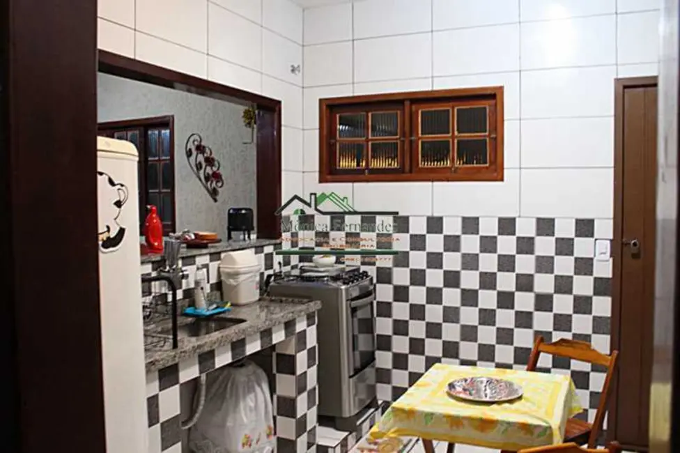 Foto 5 de Casa com 4 quartos à venda e para alugar, 252m2 em Marica - RJ