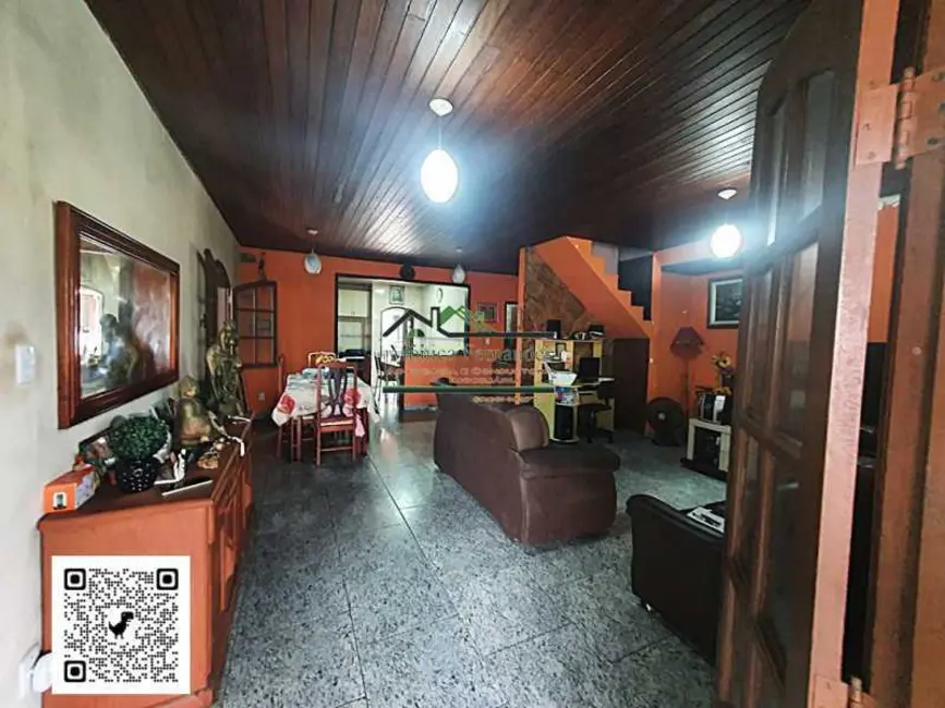 Casa com 4 quartos à venda, 320m2 em Marica - RJ - imagem 4 Foto 4 de Casa com 4 quartos à venda, 320m2 em Marica - RJ