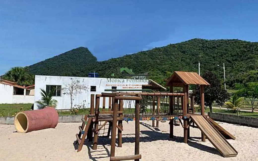 Foto 6 de Terreno / Lote à venda, 360m2 em Marica - RJ