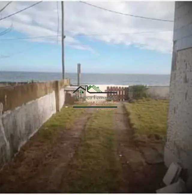 Foto 3 de Casa com 6 quartos à venda em Marica - RJ