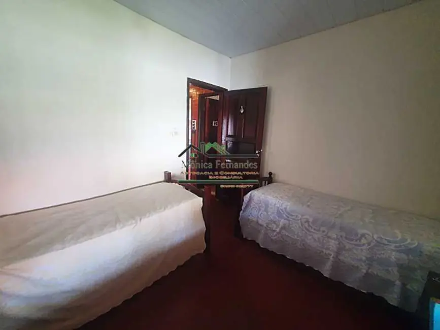 Foto 8 de Casa com 2 quartos à venda, 141m2 em Marica - RJ