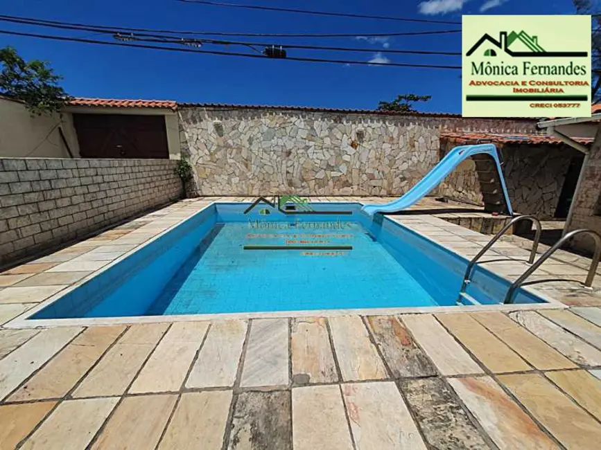 Foto 1 de Casa com 4 quartos para alugar, 110m2 em Marica - RJ