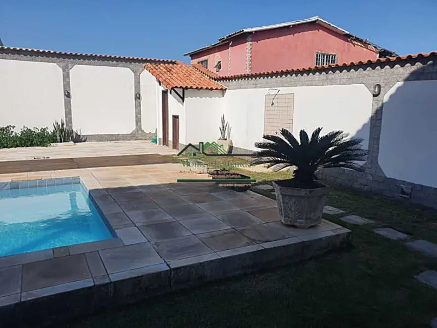 Foto 9 de Casa com 3 quartos à venda, 255m2 em Marica - RJ