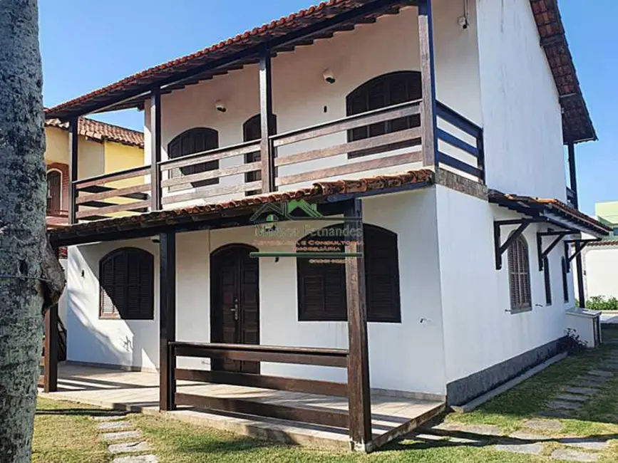 Foto 2 de Casa com 3 quartos à venda, 255m2 em Marica - RJ