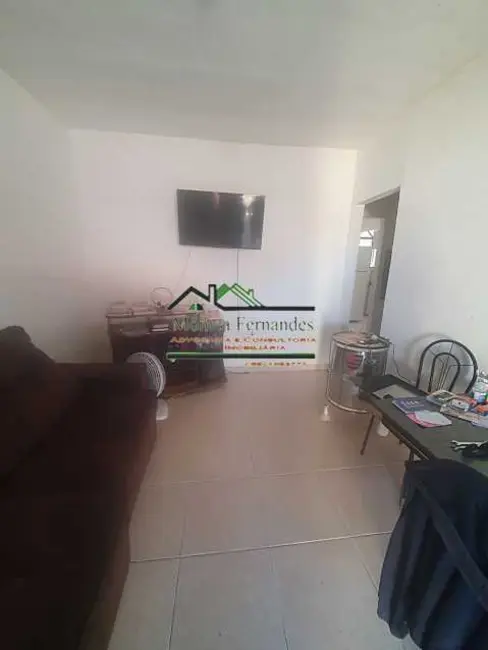 Casa com 2 quartos à venda em Marica - RJ - imagem 6 Foto 6 de Casa com 2 quartos à venda em Marica - RJ