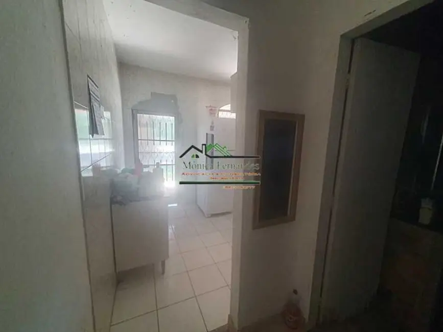 Casa com 2 quartos à venda em Marica - RJ - imagem 7 Foto 7 de Casa com 2 quartos à venda em Marica - RJ