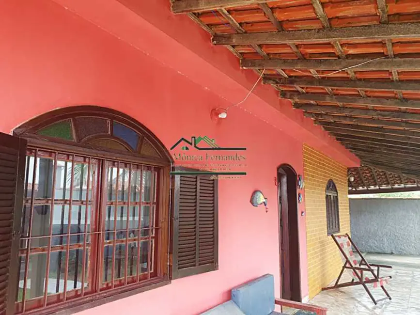 Foto 6 de Casa com 2 quartos à venda e para alugar, 88m2 em Marica - RJ