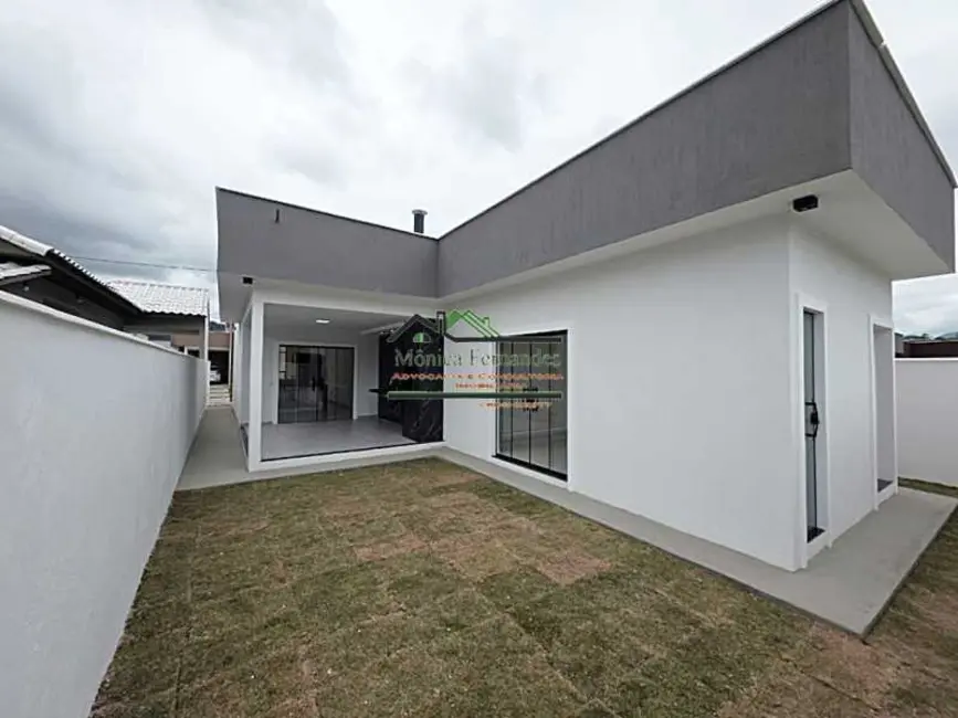 Foto 2 de Casa de Condomínio com 3 quartos à venda, 114m2 em Marica - RJ