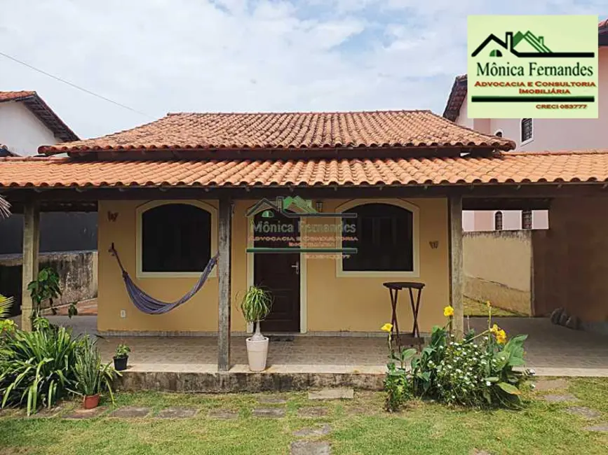 Foto 3 de Casa com 2 quartos para alugar, 166m2 em Marica - RJ