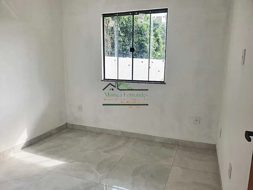 Foto 7 de Casa com 2 quartos à venda, 74m2 em Marica - RJ