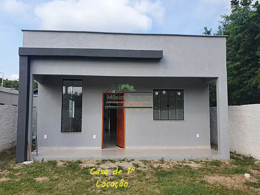 Foto 1 de Casa com 2 quartos à venda, 74m2 em Marica - RJ