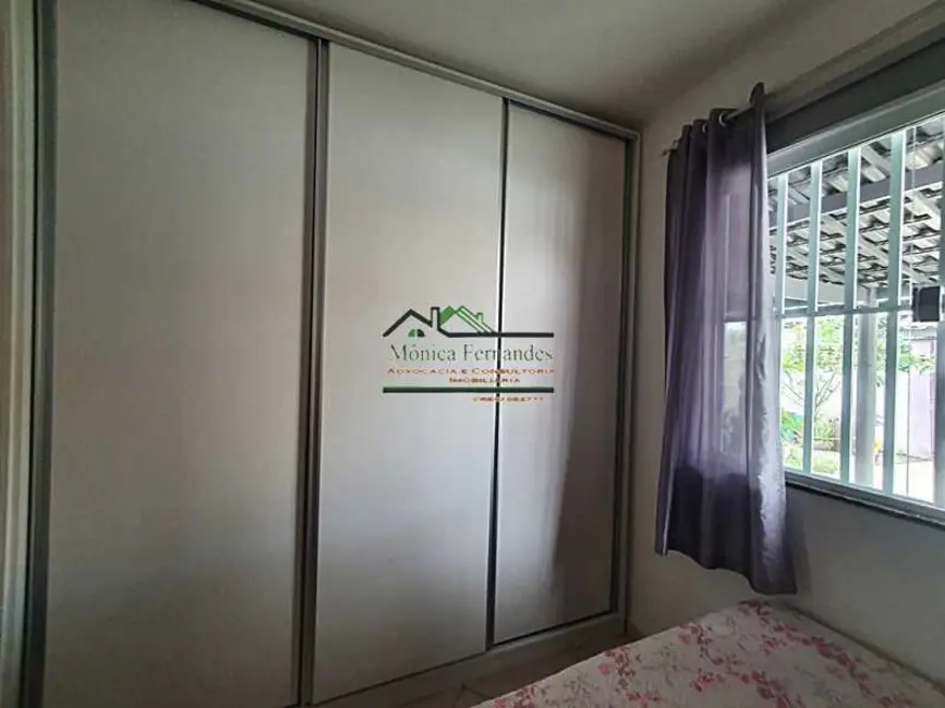 Foto 8 de Casa com 2 quartos à venda, 89m2 em Marica - RJ