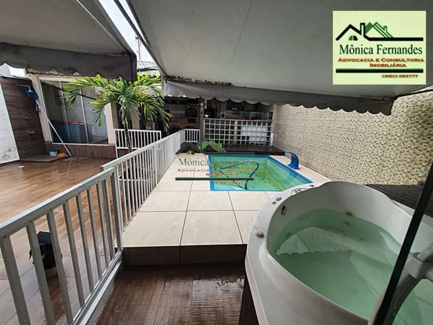 Foto 1 de Casa com 2 quartos à venda, 89m2 em Marica - RJ