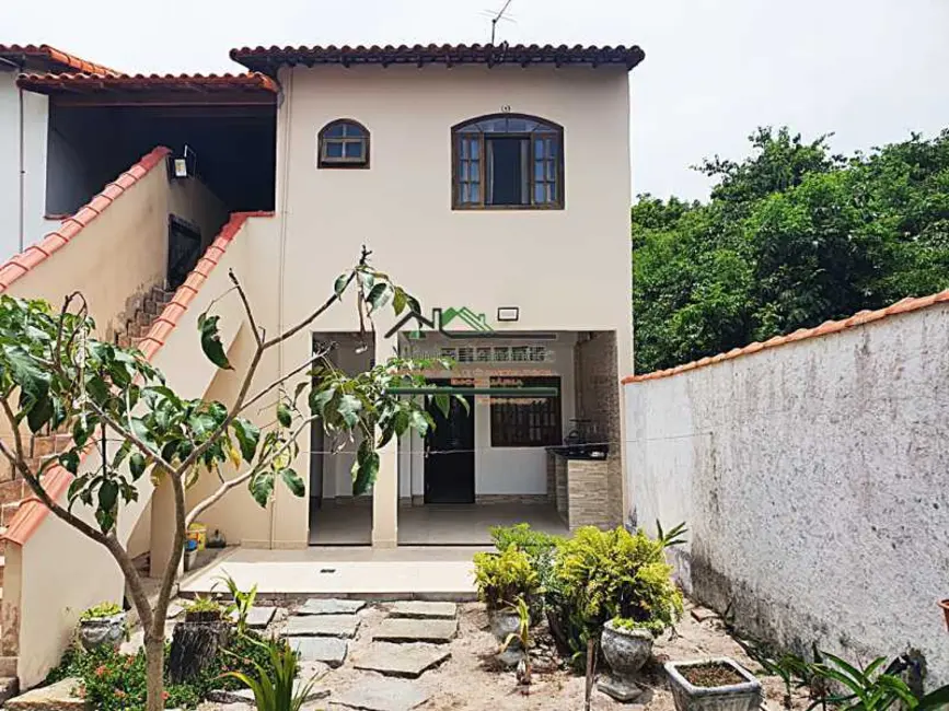 Foto 5 de Casa com 2 quartos à venda, 74m2 em Marica - RJ