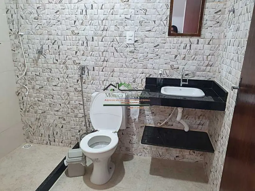 Foto 9 de Casa com 2 quartos à venda, 74m2 em Marica - RJ