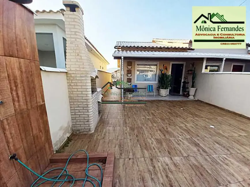 Foto 1 de Casa com 2 quartos à venda, 87m2 em Marica - RJ