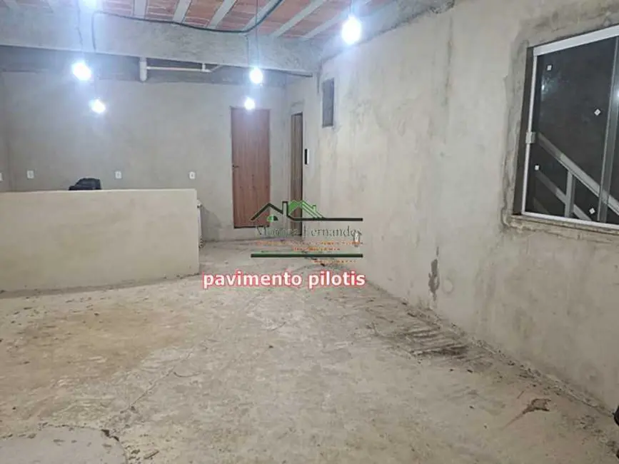 Foto 6 de Casa com 2 quartos à venda, 87m2 em Marica - RJ
