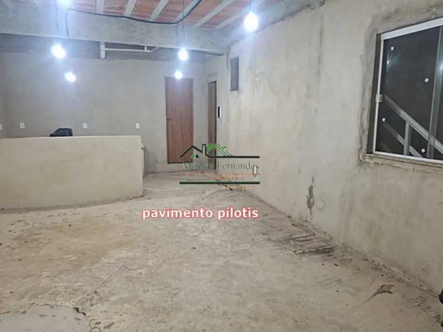 Foto 8 de Casa com 2 quartos à venda, 87m2 em Marica - RJ