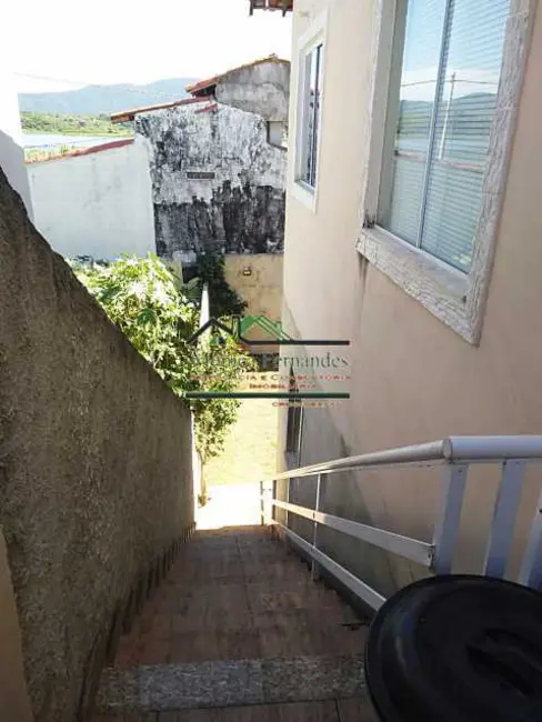 Foto 4 de Casa com 2 quartos à venda, 87m2 em Marica - RJ