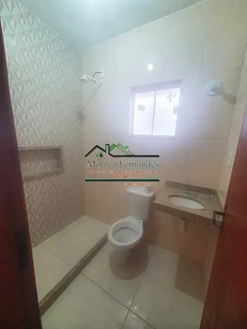 Foto 9 de Casa com 2 quartos à venda, 76m2 em Marica - RJ